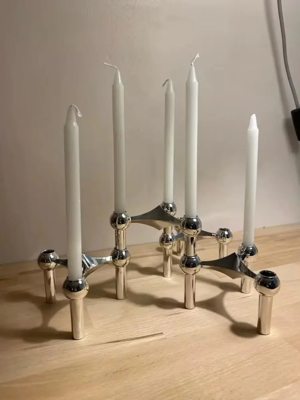 Miniature 1